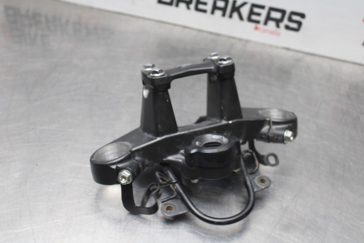 18 HONDA CB500F FORKS UPPER TRIPLE TREE CLAMP BB861