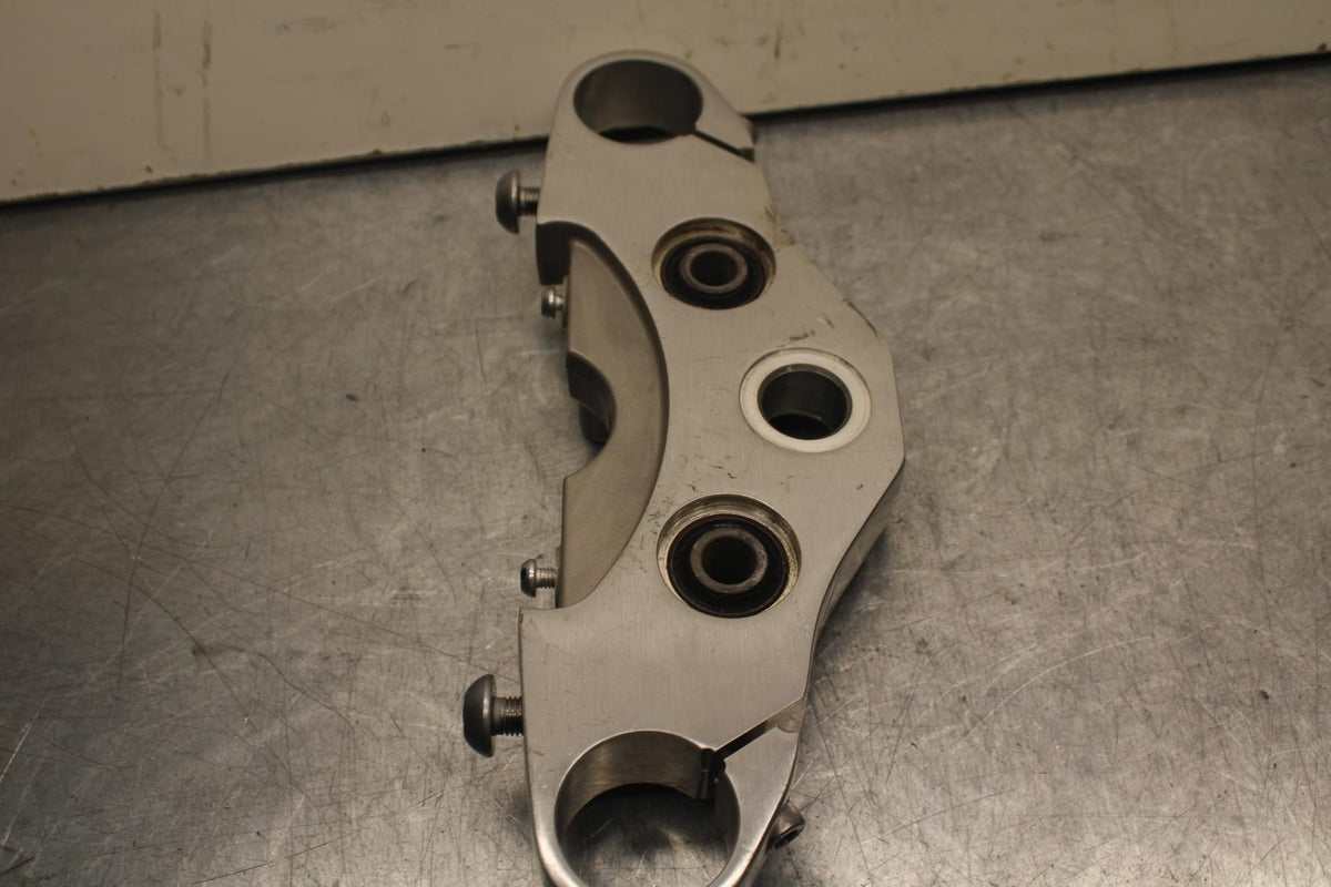 2007 Yamaha V Star 1300 XVS1300A FORKS UPPER TRIPLE TREE CLAMP BB78