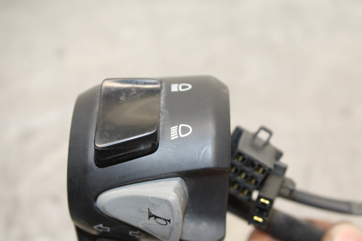 15-16 HONDA CB300F LEFT CLIP ON HANDLE HORN SIGNALS SWITCH SWITCHES BB740