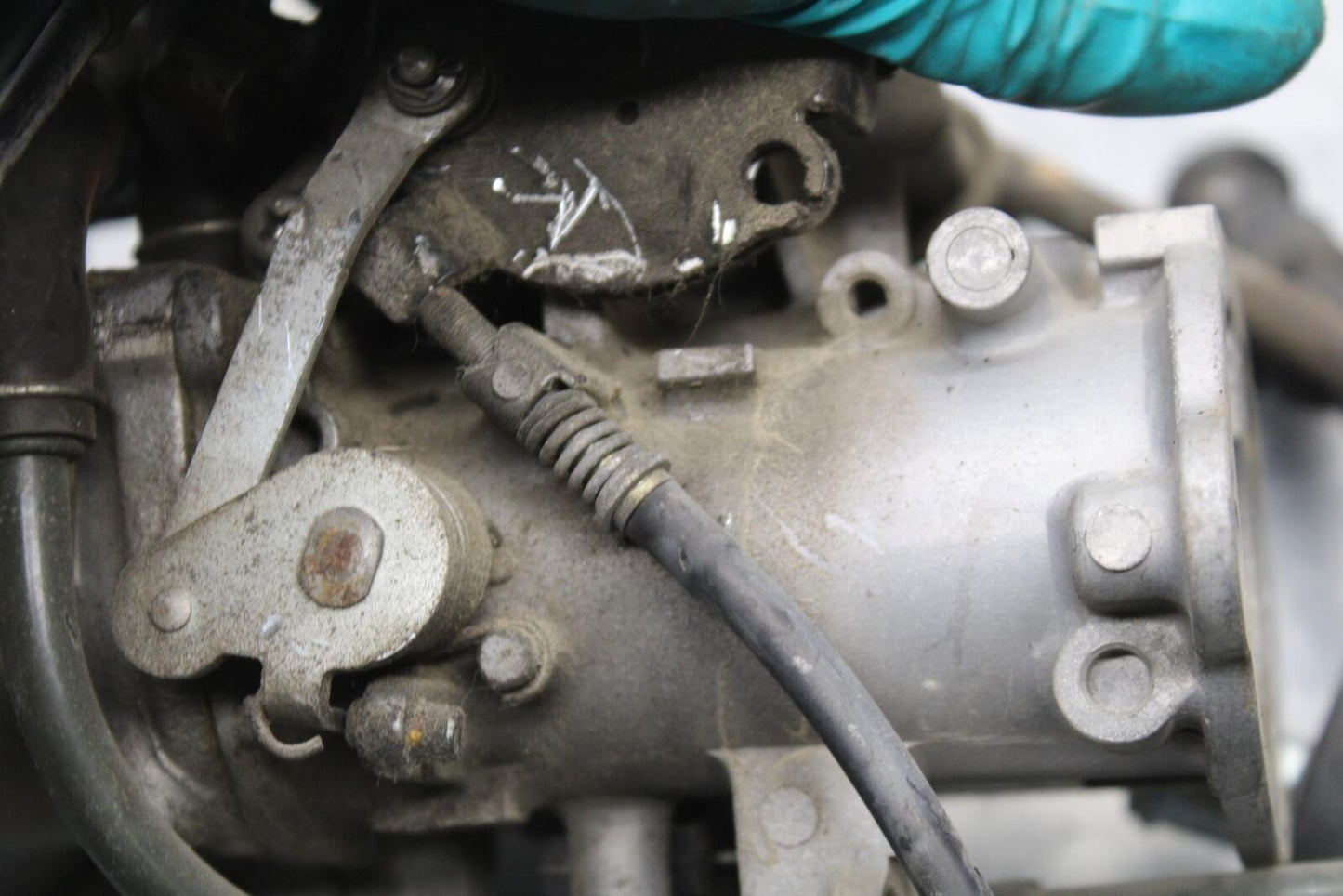 2005 Kawasaki Vulcan 1500 VN1500N Classic THROTTLE BODY BODIES 16163-1099 BB576