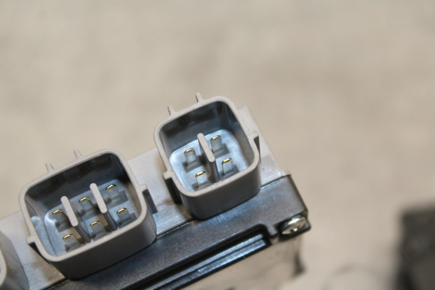 24 KAWASAKI NINJA 500 ABS RELAY ASSEMBLY FUSE BOX SET BB730