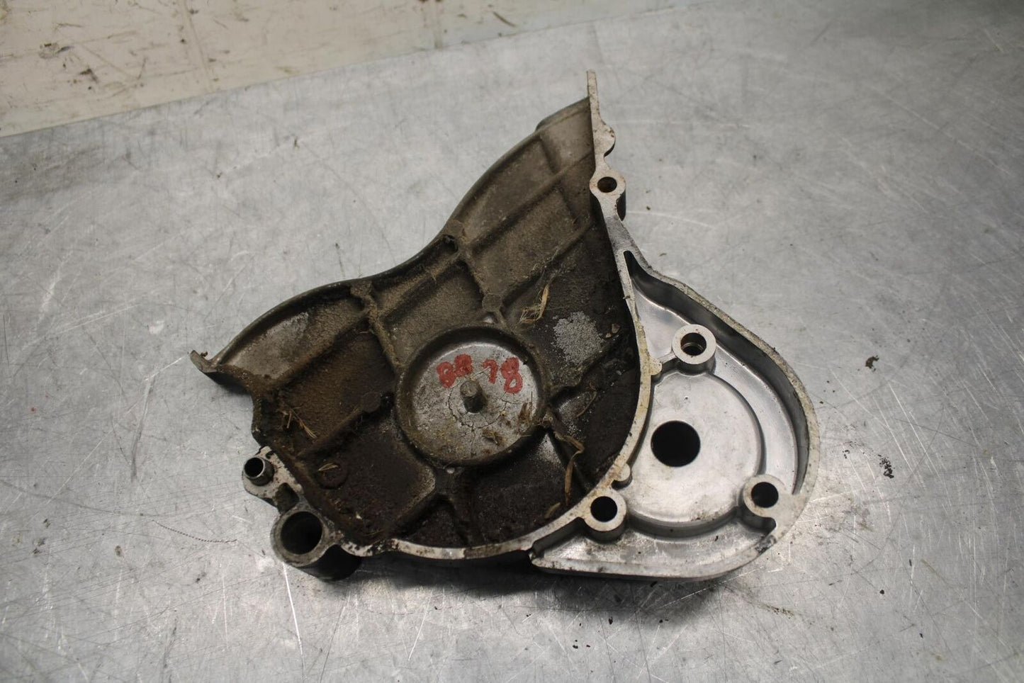 1984 Honda Interceptor 750 VF750F ENGINE SPROCKET COVER BB38
