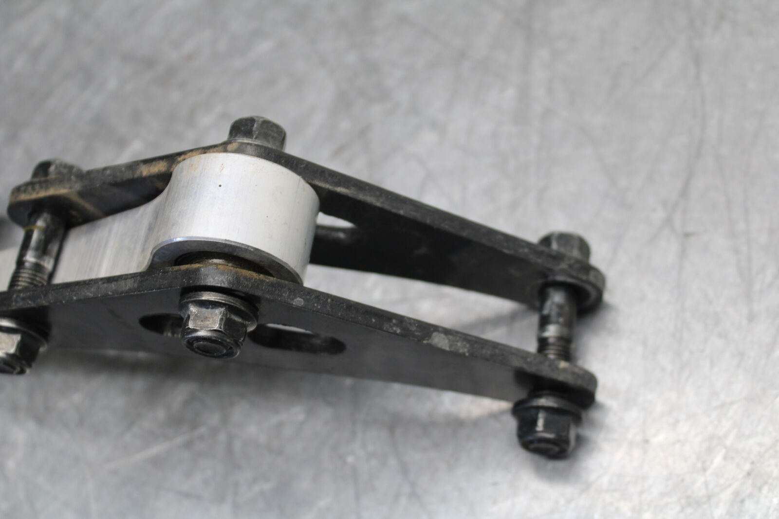 22-24 YAMAHA XSR900 REAR DOGBONE SHOCK LINKAGE LINK BB710