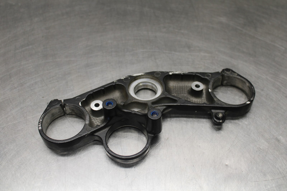 08-16 YAMAHA YZF R6 FORKS UPPER TRIPLE TREE CLAMP BB929