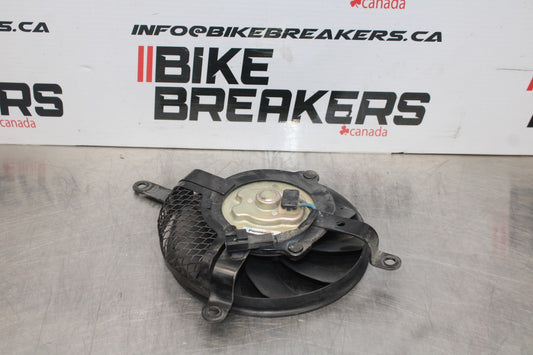 08-10 SUZUKI GSXR 600 ENGINE RADIATOR COOLING FAN BB765