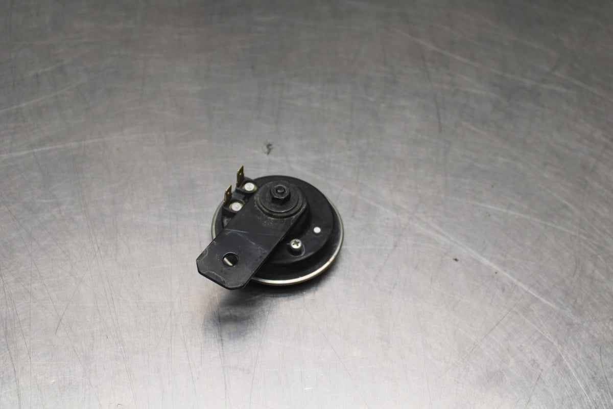 18-26 KAWASAKI Z400 HORN SIGNAL BB852