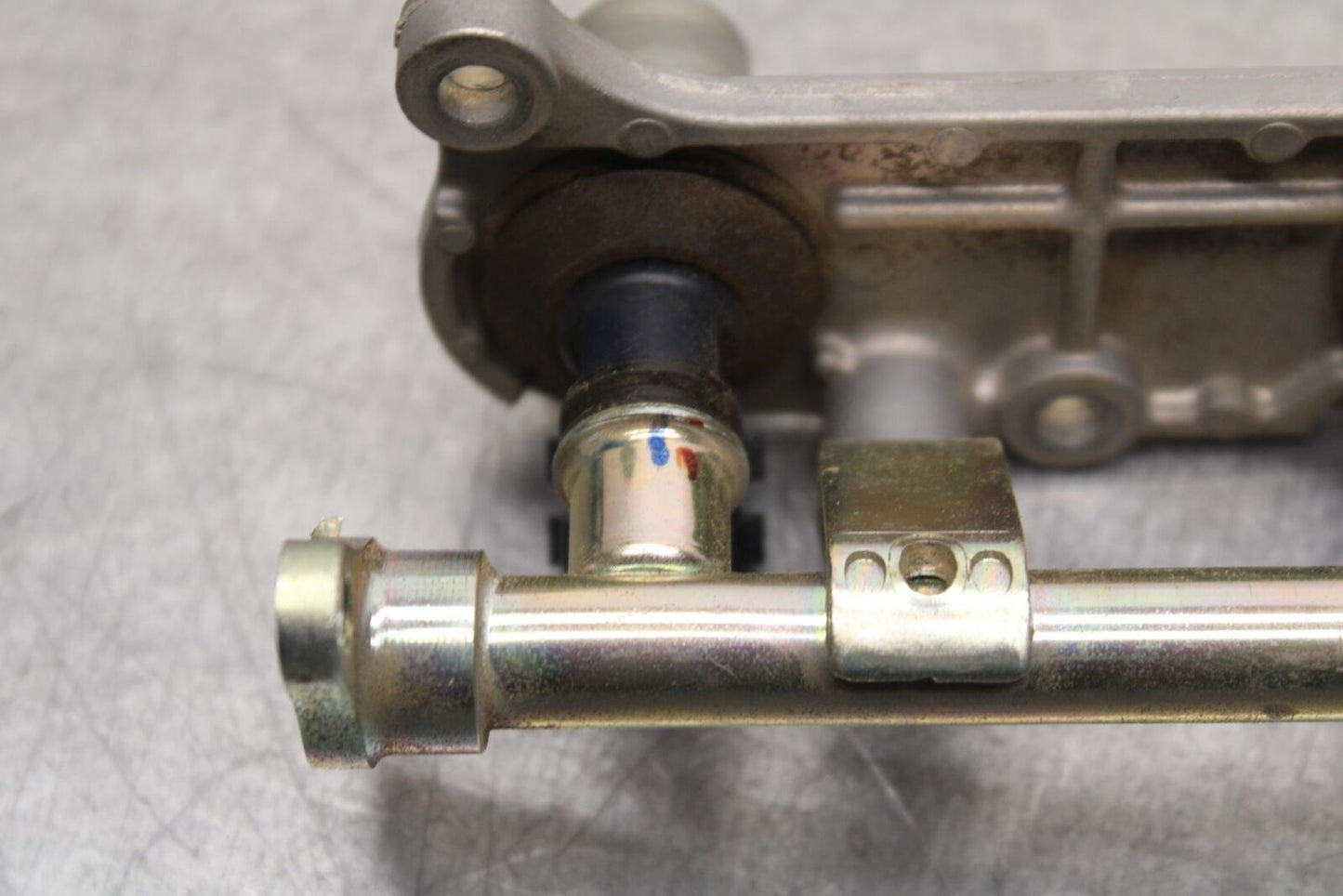03-04 HONDA CBR600RR MAIN FUEL INJECTORS / THROTTLE BODIES BB628