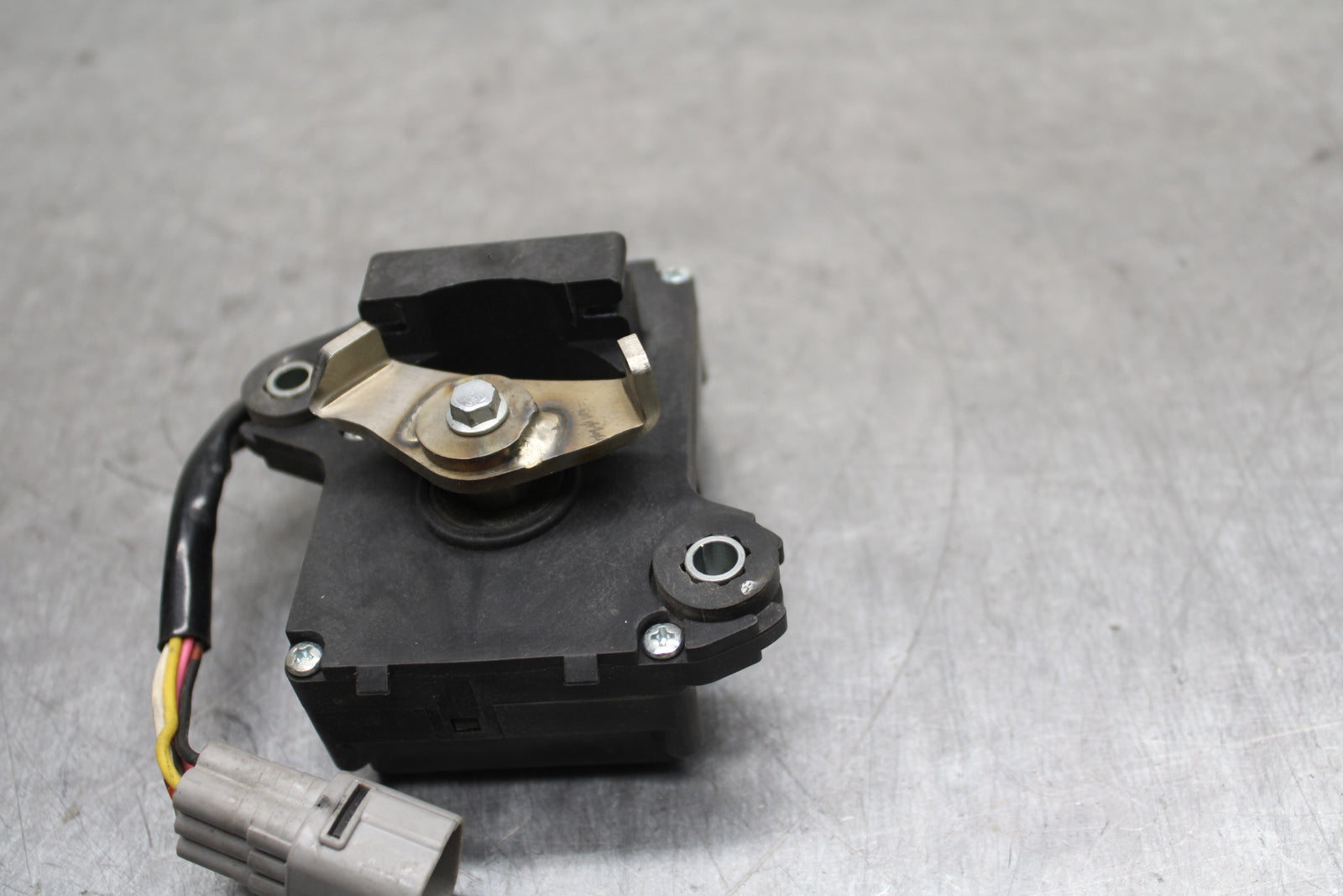 12-17 KAWASAKI NINJA 650 EXHAUST VALVE SERVO MOTOR BB129