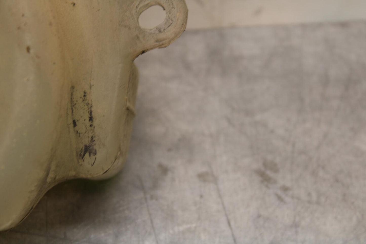 2006 Kawasaki Vulcan 900 VN900B Classic COOLANT WATER TANK RESERVOIR  BB585