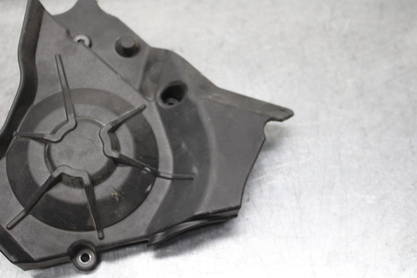10-11 APRILIA RSV4 R ENGINE SPROCKET COVER BB120