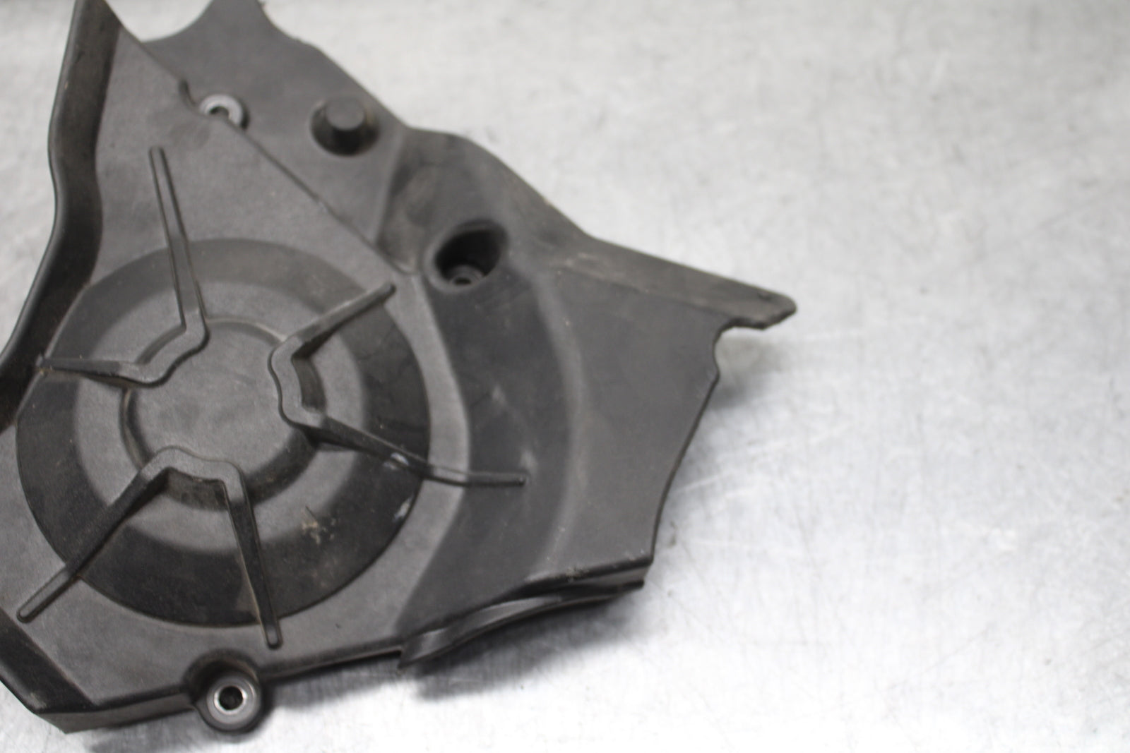 10-11 APRILIA RSV4 R ENGINE SPROCKET COVER BB120