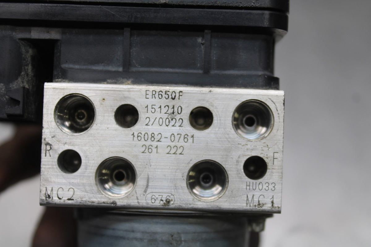 12-16 KAWASAKI NINJA 650 EX650F ABS ABS PUMP UNIT MODULE BB860