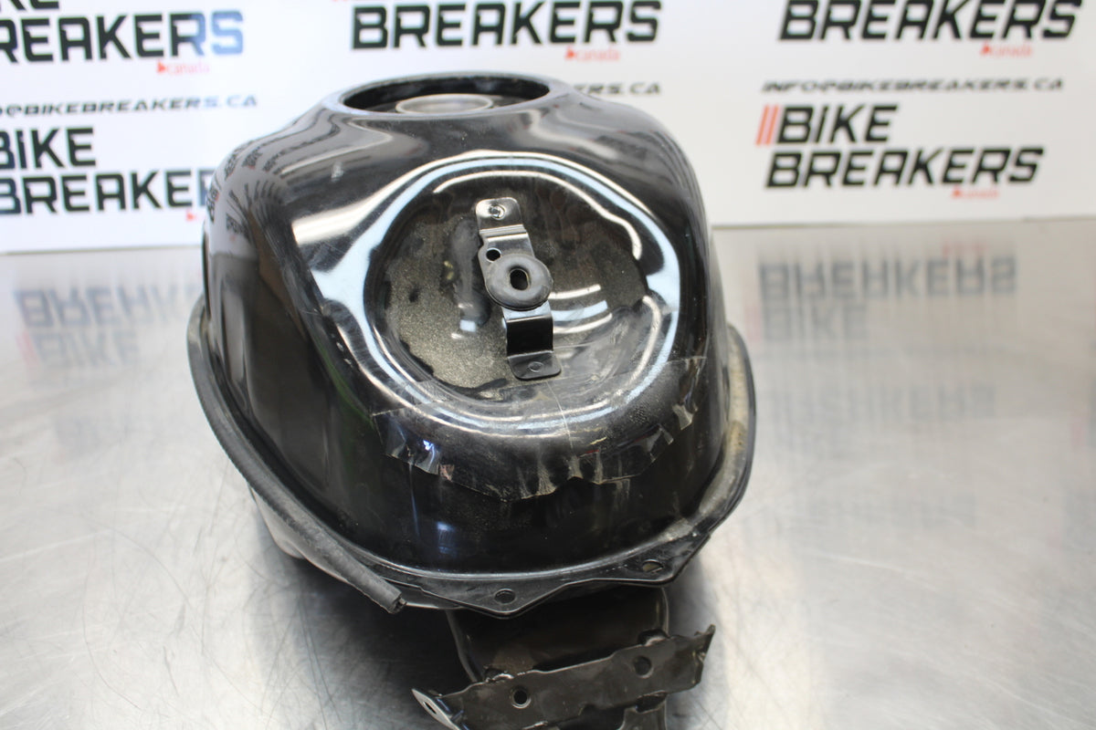 23 YAMAHA YZF R3 GAS TANK FUEL CELL PETROL RESERVOIR BB147