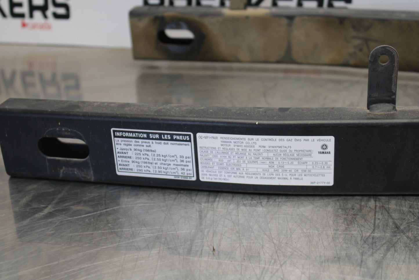 09-15 YAMAHA FZ6R REAR SWINGARM BACK SUSPENSION SWING ARM BB161