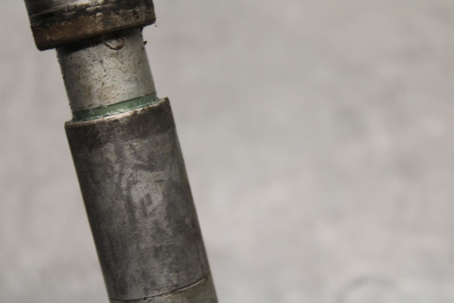 2008 Honda CBF1000 FRONT WHEEL RIM AXLE PIVOT BOLT BB641