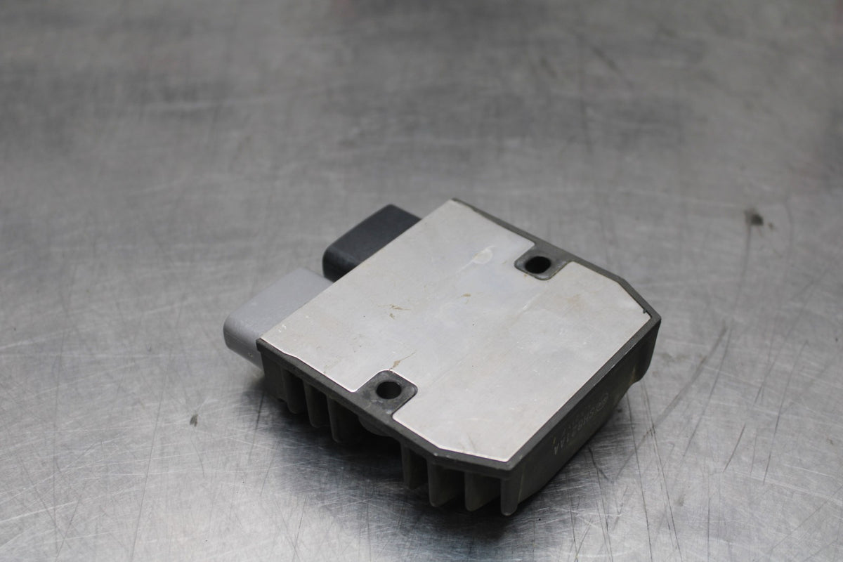 14-17 YAMAHA FZ07 RECTIFIER VOLTAGE REGULATOR BB766