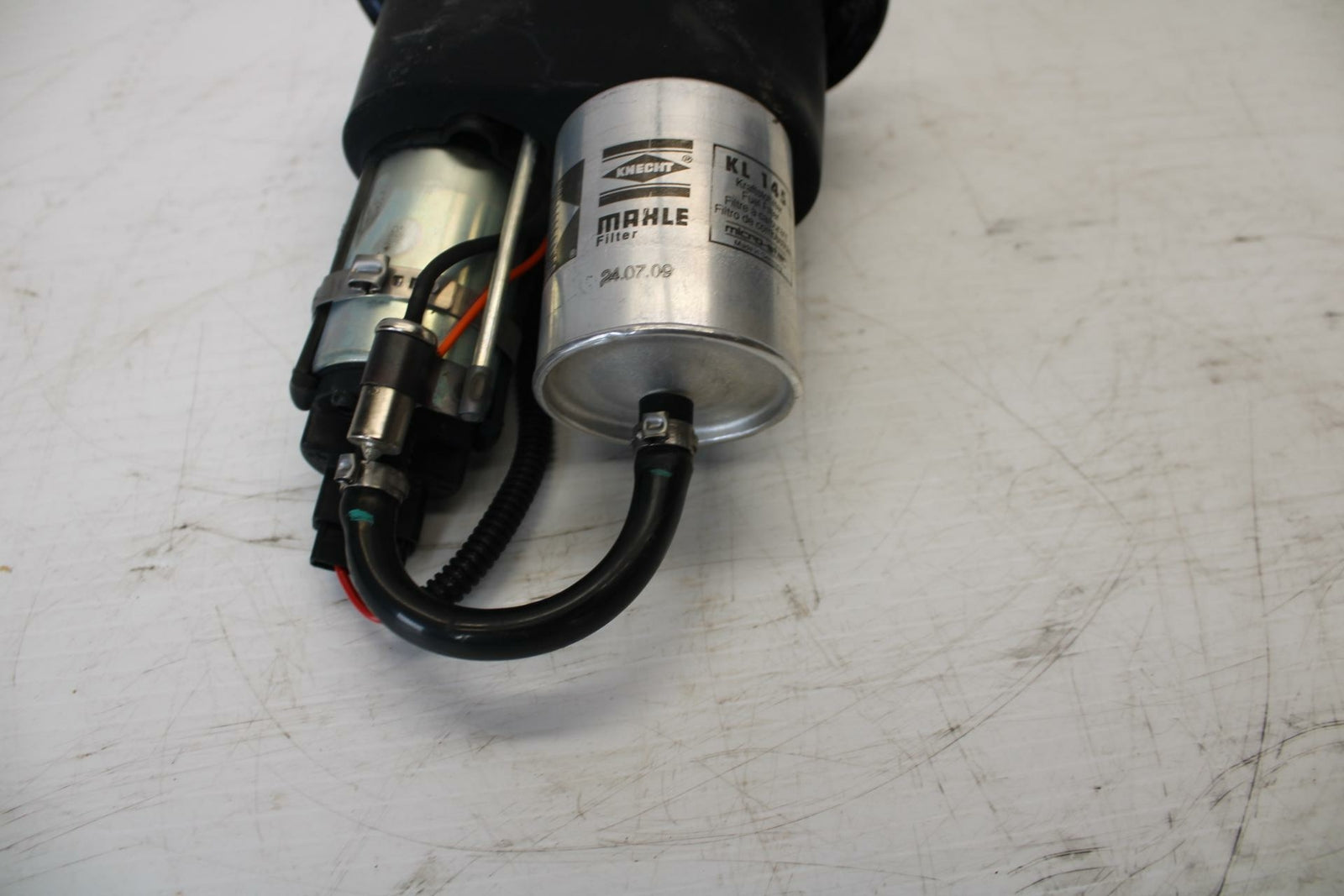 10-11 APRILIA RSV4 FUEL PUMP GAS PETROL SENDER UNIT BB268