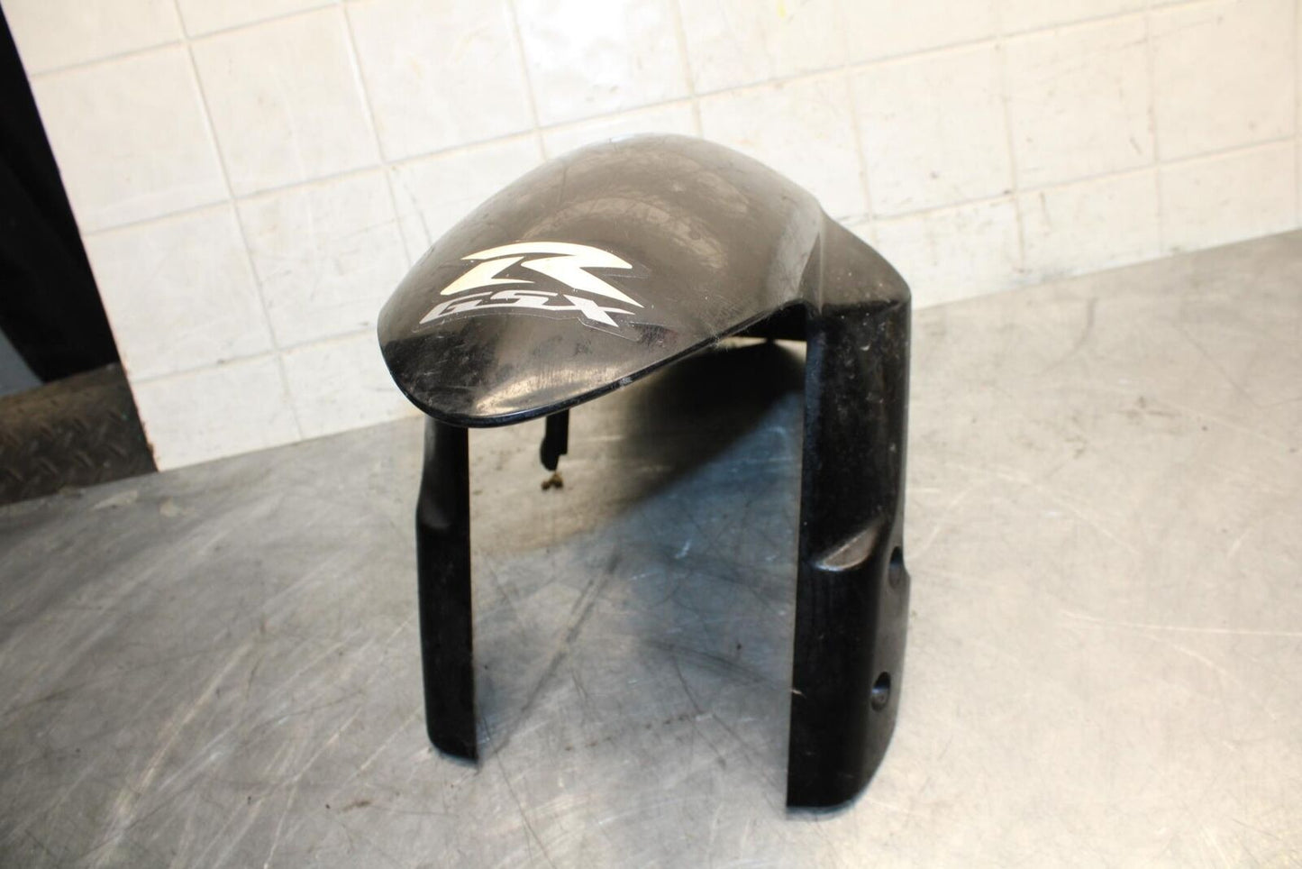 2008 Suzuki GSXR1000 FRONT WHEEL FENDER COWL FAIRING 53100-41G00-019 BB519
