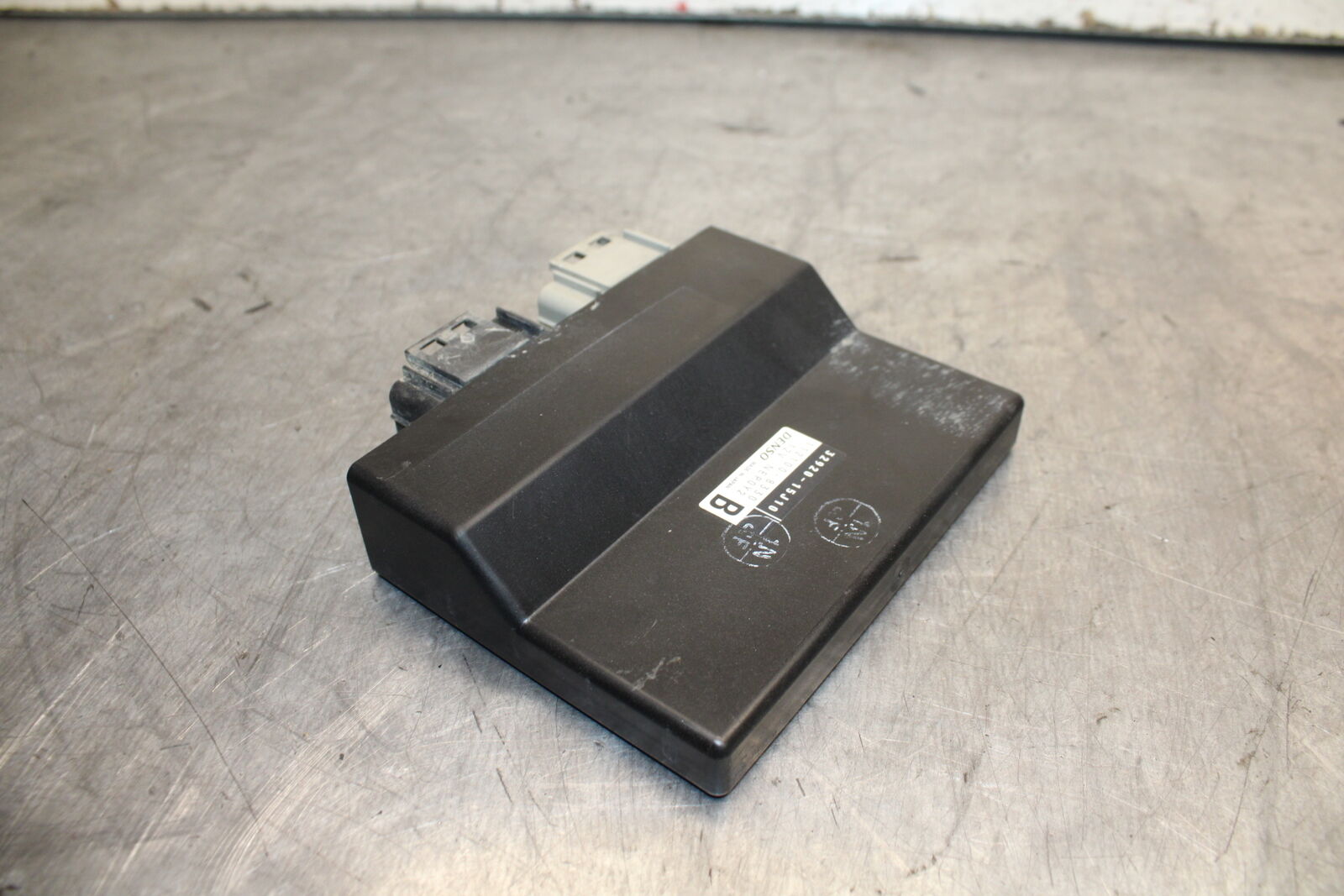 11-24 SUZUKI GSXR750 ECU COMPUTER CONTROLLER UNIT BLACK BOX ECM CDI  BB714