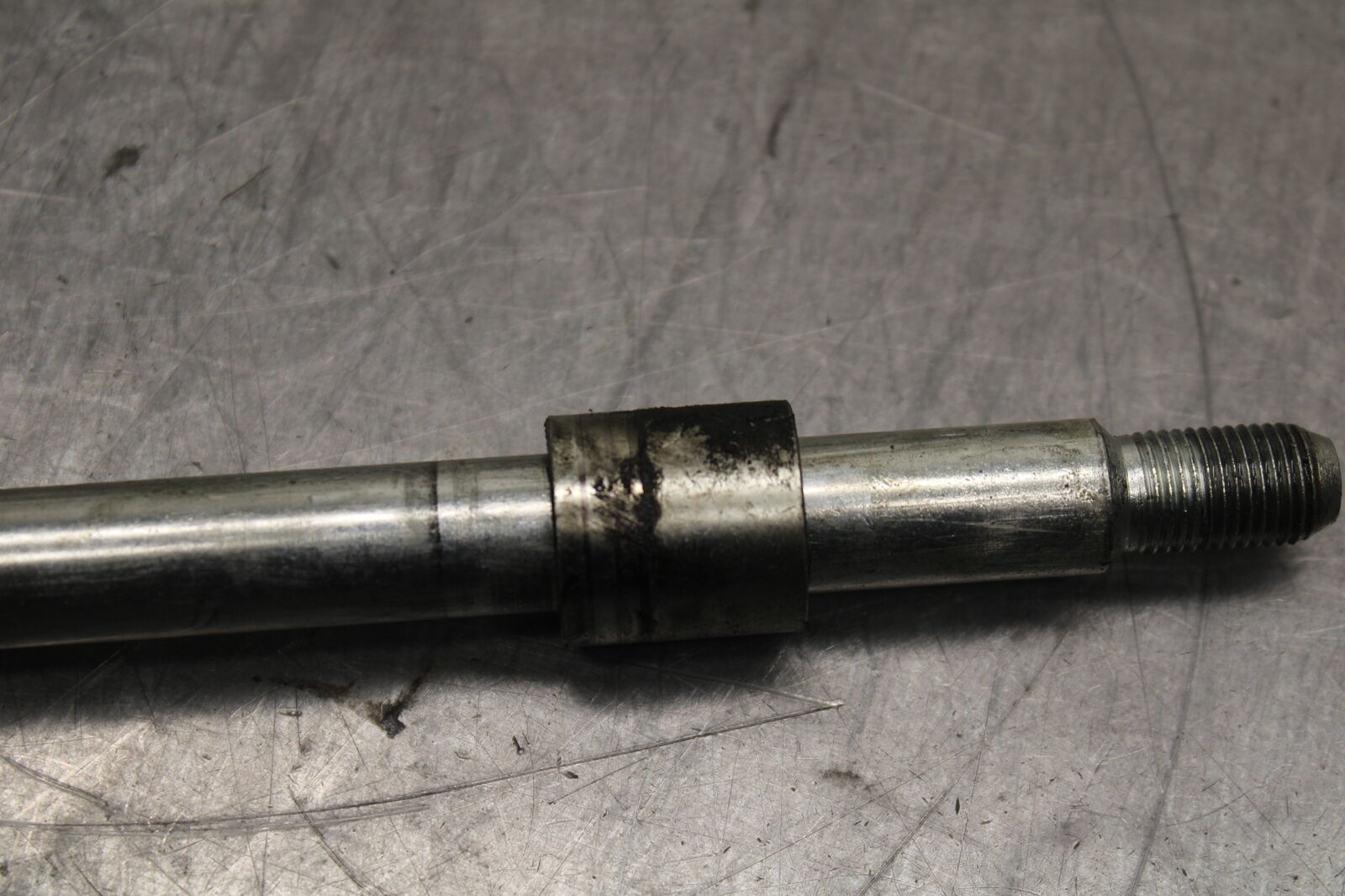 15-16 HONDA CB300F FRONT WHEEL RIM AXLE PIVOT BOLT BB740