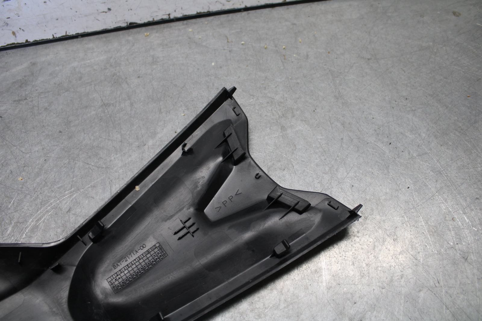 21-24 YAMAHA MT-07 GAS TANK FUEL CELL COVER FAIRING COWL BB662