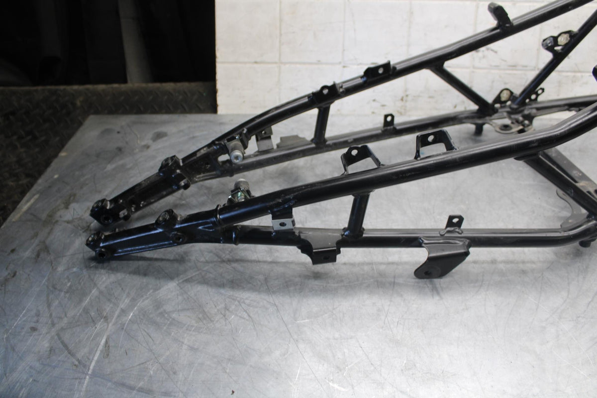 22 KTM 890 ADVENTURE   REAR BACK TAIL SUBFRAME SUB FRAME BB514