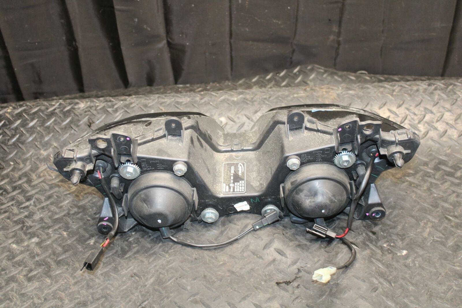 17 KAWASAKI NINJA 300 FRONT HEADLIGHT HEAD LIGHT LAMP BB215