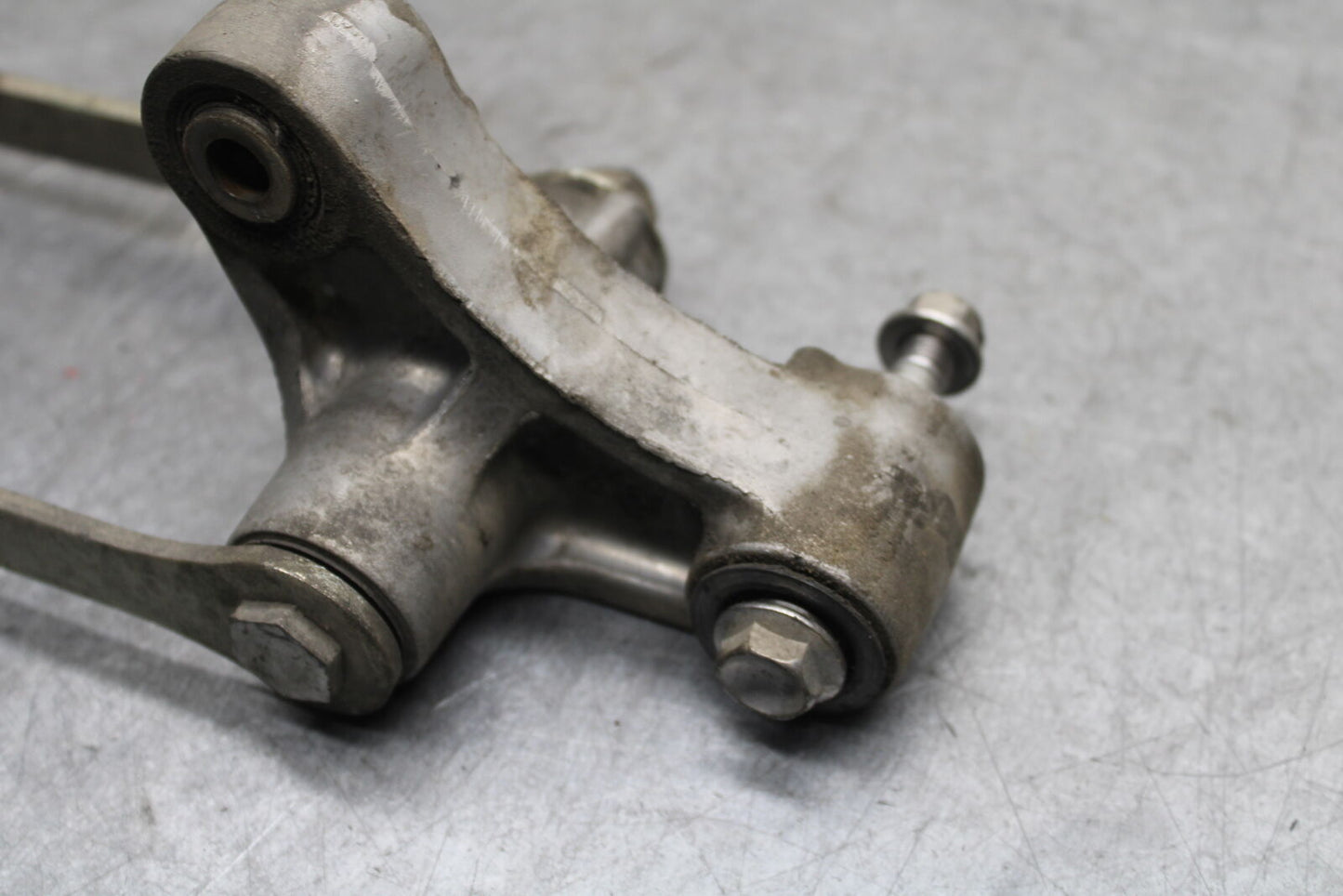 13-18 KAWASAKI NINJA ZX6R REAR DOGBONE SHOCK LINKAGE 39007-0045 39111-0316 BB666