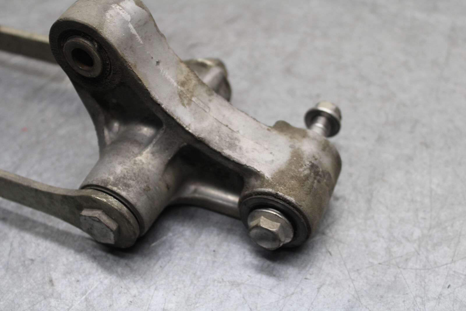 13-18 KAWASAKI NINJA ZX6R REAR DOGBONE SHOCK LINKAGE 39007-0045 39111-0316 BB666