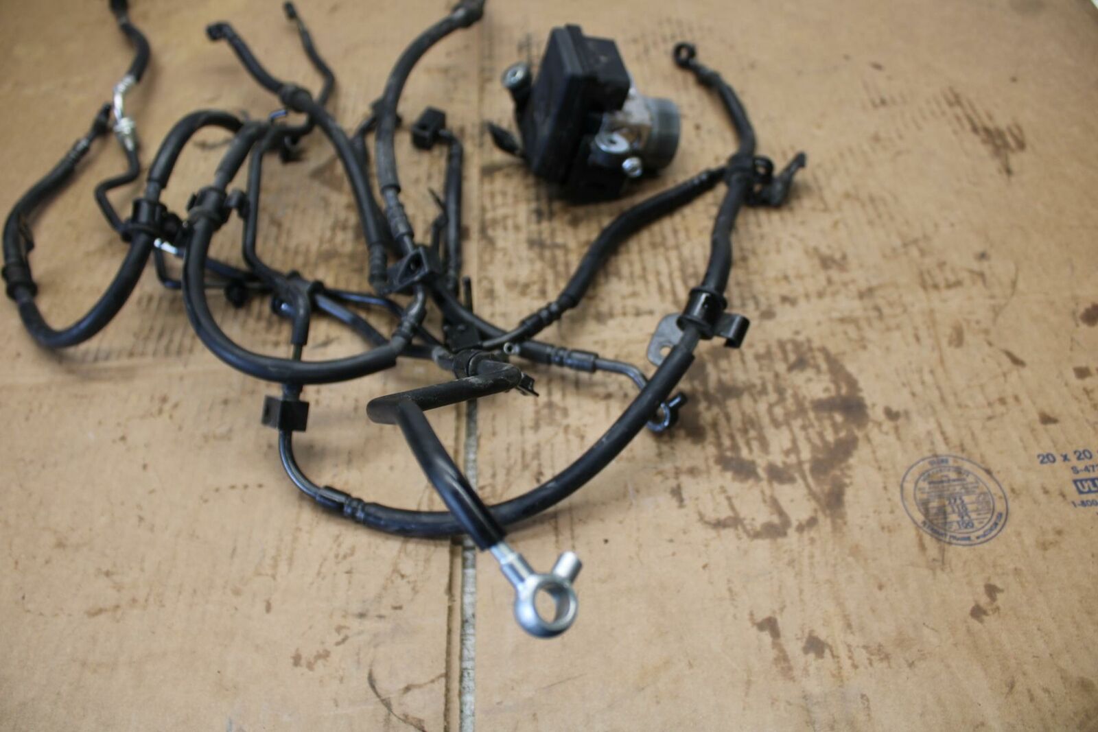 20-22 KAWASAKI Z H2 ABS PUMP UNIT MODULE BB382