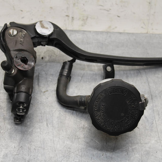 20 SUZUKI GSXR 1000 FRONT BRAKE MASTER CYLINDER w/ LEVER BB597