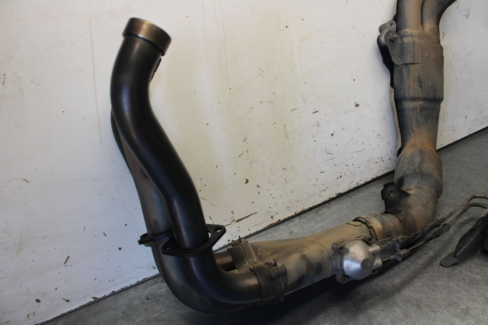 07-08 YAMAHA YZF R1 EXHAUST HEADER PIPES MANIFOLD BB675