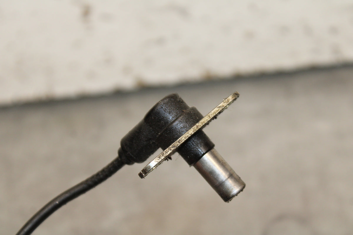 15-16 HONDA CB300F FRONT ABS BRAKE SENSOR BB740 