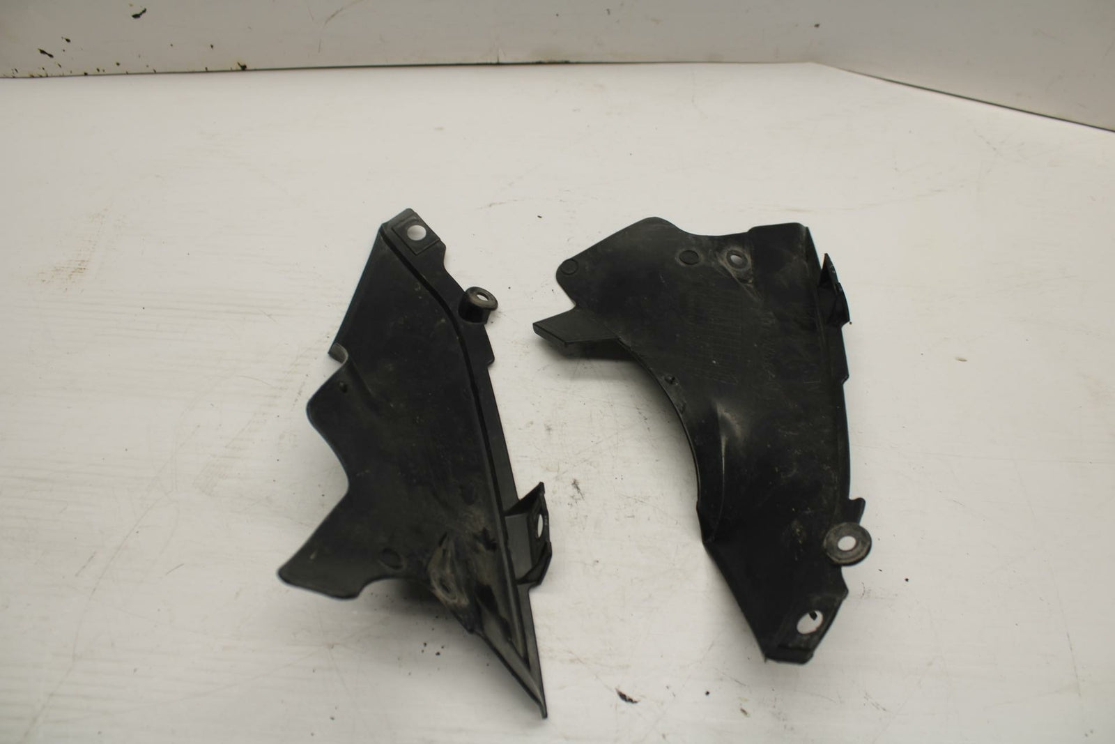06 YAMAHA YZF R1 RIGHT LEFT FRONT DUCT COVERS PANELS COWLS BB282