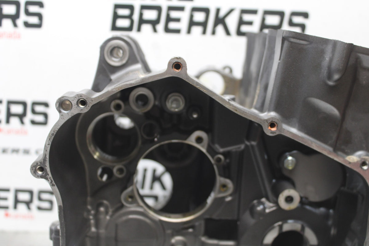 22-25 YAMAHA YZF R7 ENGINE MOTOR CRANKCASE CRANK CASES BLOCK BB850