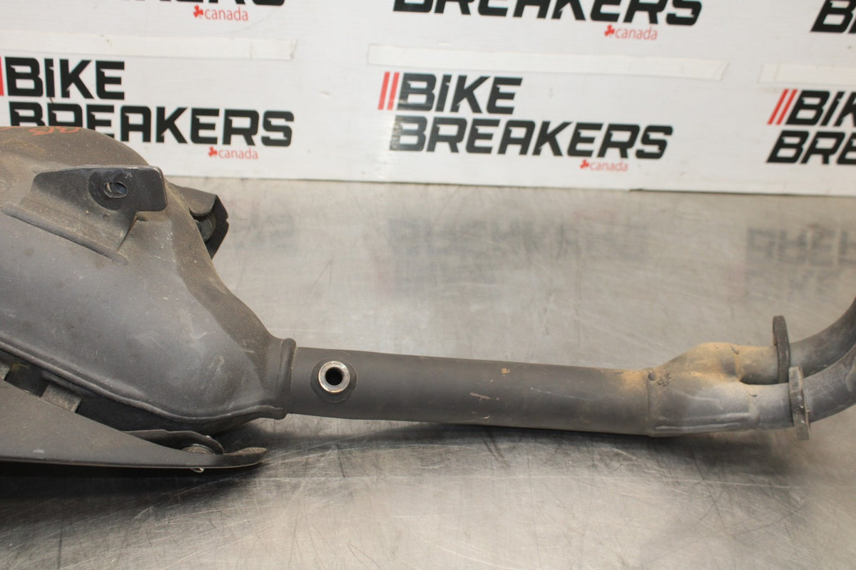23 YAMAHA YZF R3 EXHAUST HEADER PIPES MANIFOLD BB806