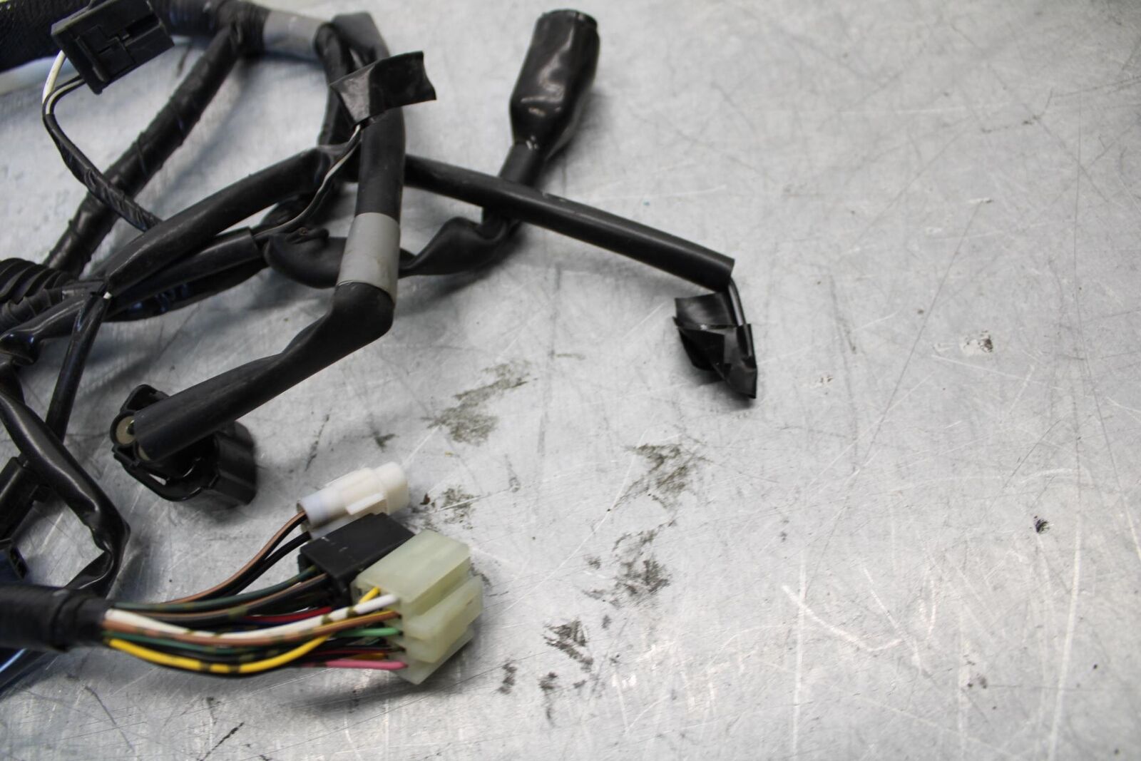 11-17 SUZUKI GSXR750 HEADLIGHT SPEEDO GAUGES WIRING HARNESS WIRE LOOM BB417