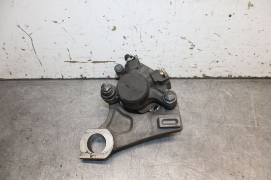 07-08 YAMAHA YZF R1 REAR BACK BRAKE CALIPER W MOUNT BRACKET BB724