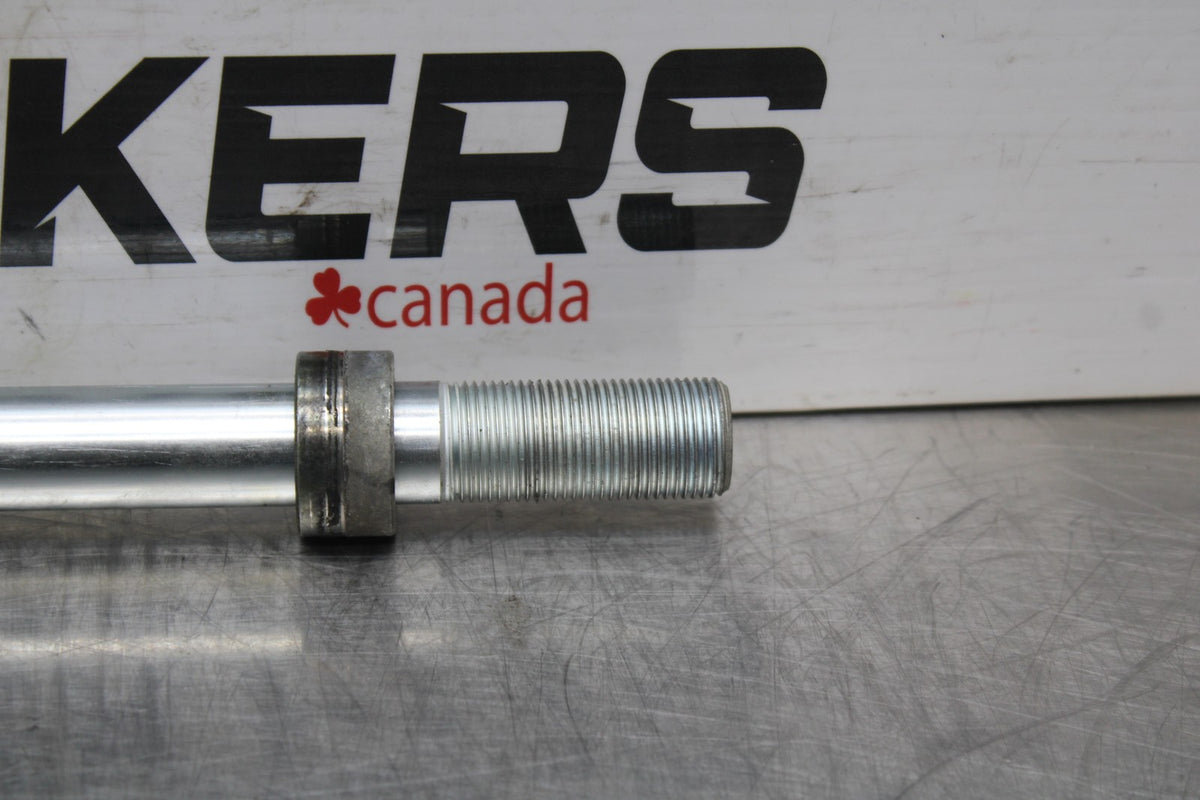 07 KAWASAKI NINJA 650 EX650 FRONT WHEEL RIM AXLE PIVOT BOLT BB844