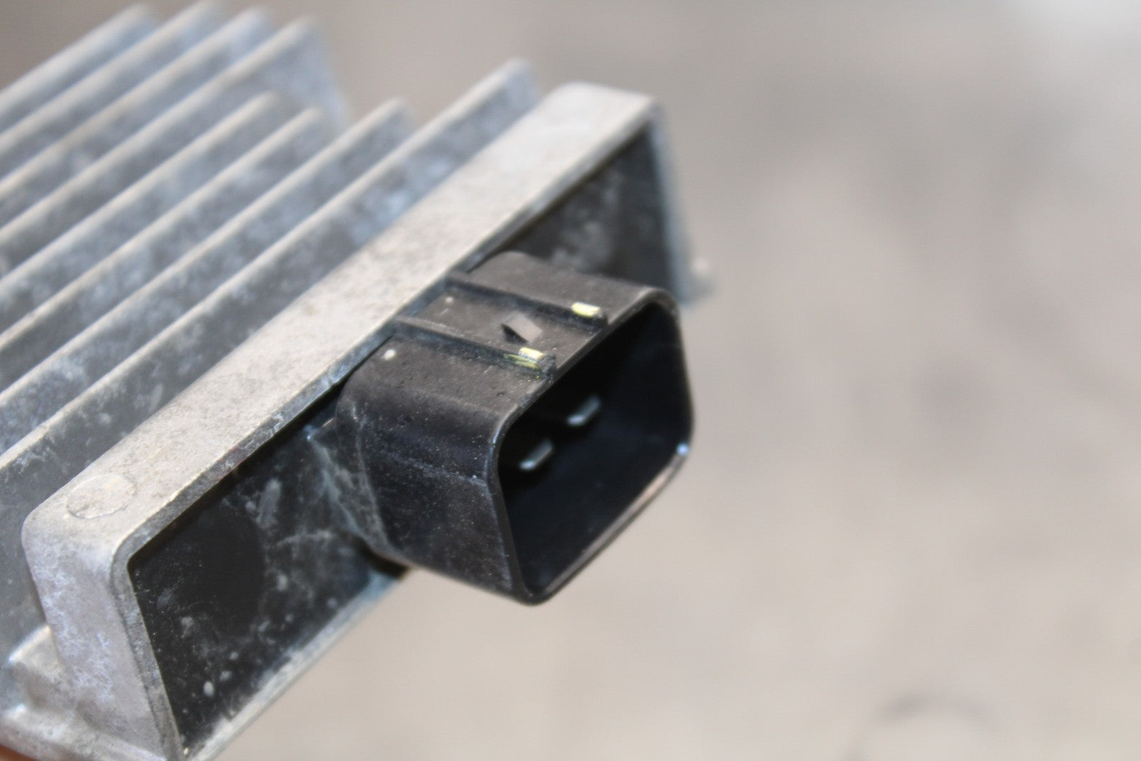 18-23 KAWASAKI NINJA 400 EX400 ABS RECTIFIER VOLTAGE REGULATOR BB177