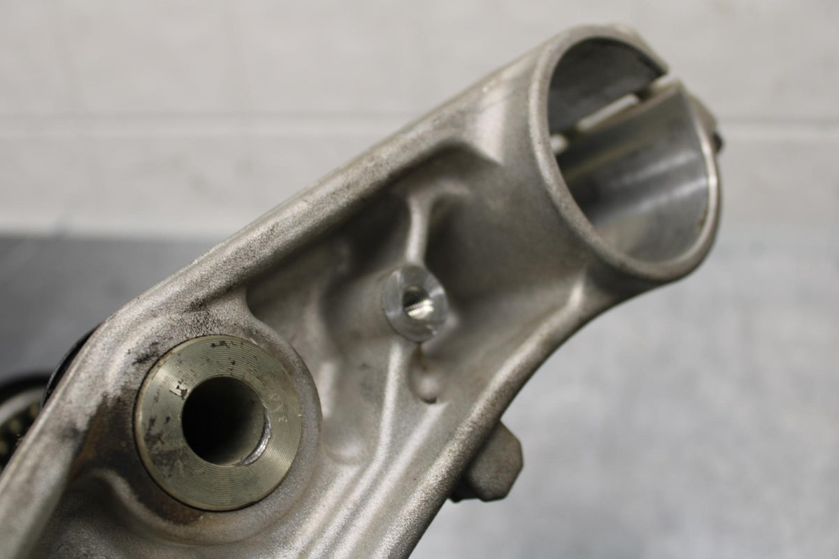 2009 to 2012 GSXR1000 FRONT LOWER AND UPPER TREES STEM BB582