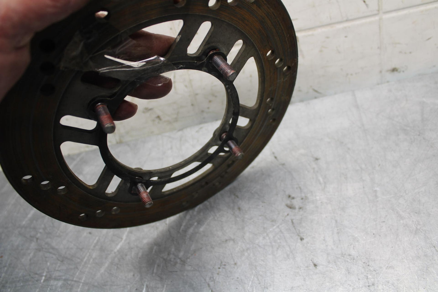 00-01 KAWASAKI ZZR600 REAR ROTOR BACK BRAKE DISC BOLT BB31