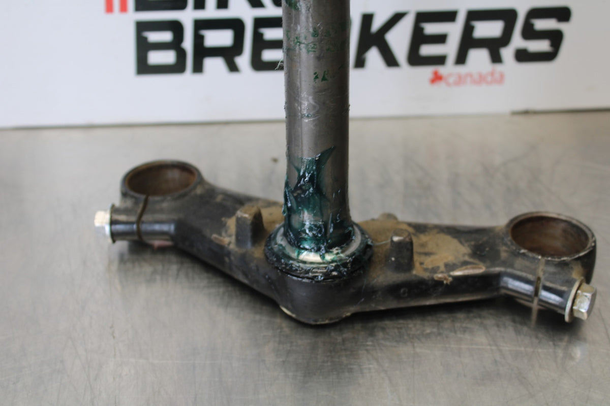 76-77 HONDA GOLDWING 1000 FRONT FORKS CLAMP LOWER TRIPLE TREE STEM BB171