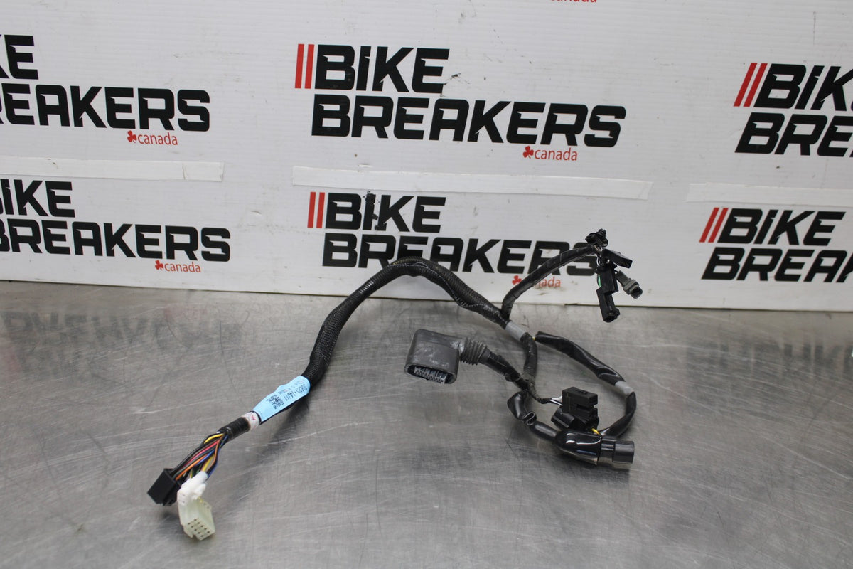 15-26 SUZUKI GSXR600 HEADLIGHT SPEEDO GAUGES WIRING HARNESS WIRE LOOM BB888