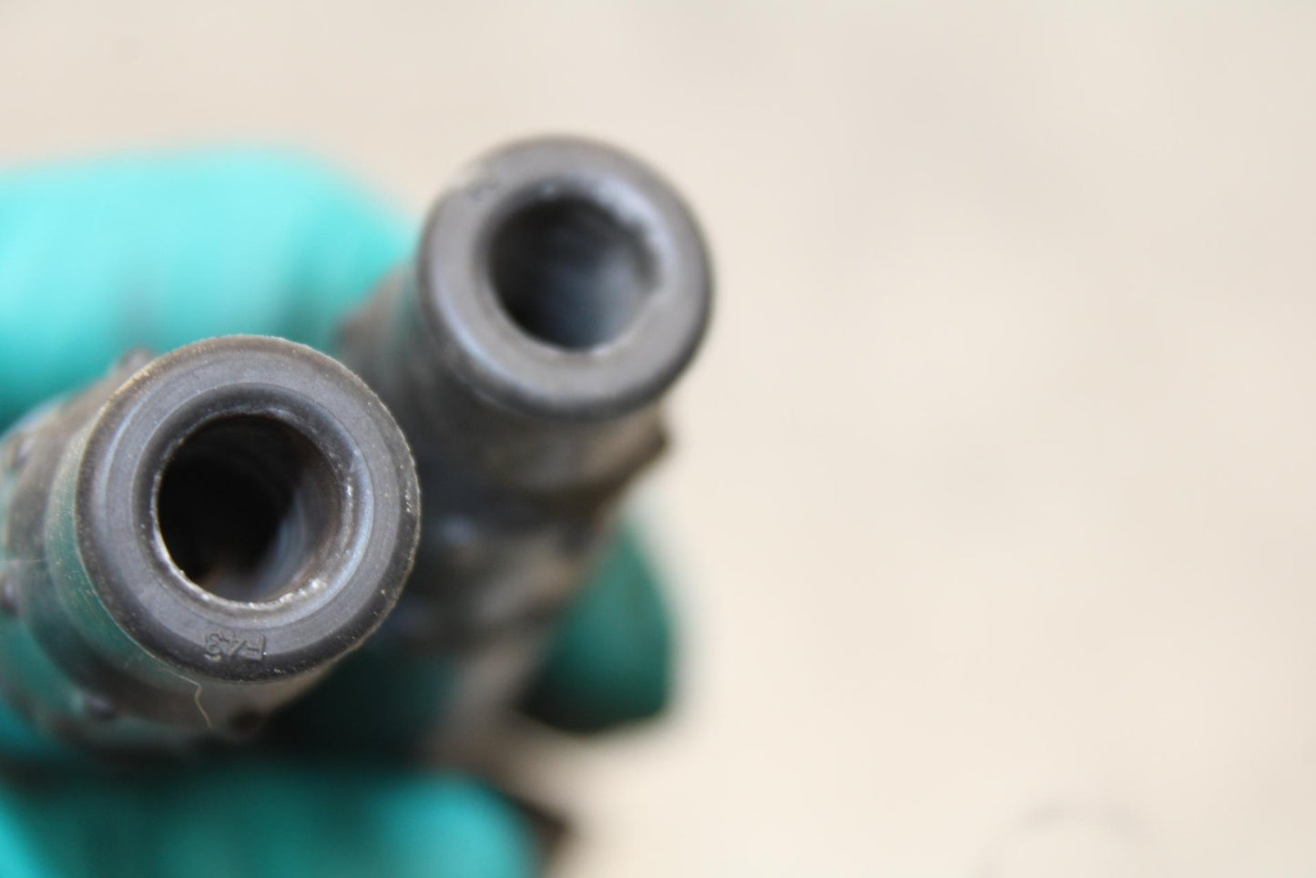 2014 Kawasaki Ninja 650 EX650E IGNITION COILS SPARK PLUG CAPS 21171-0028 BB569