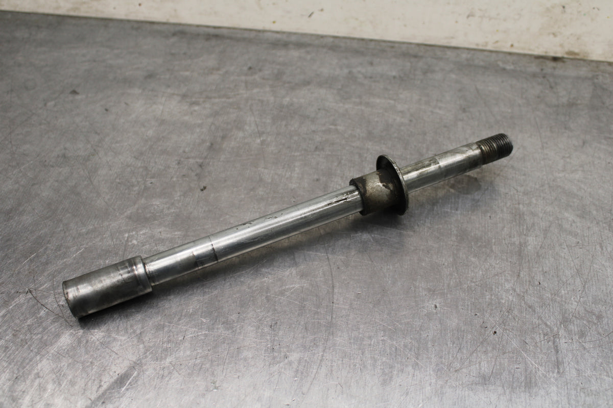 04 SUZUKI INTRUDER 800 FRONT WHEEL RIM AXLE PIVOT BOLT BB758