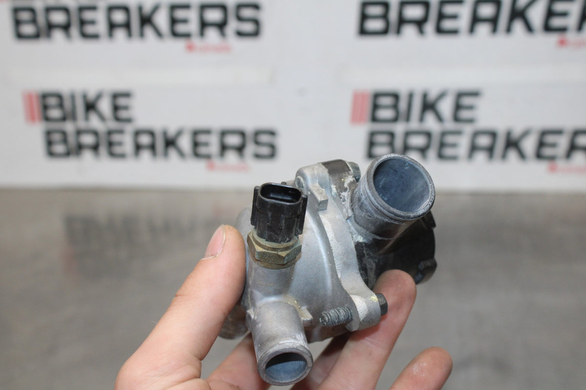 08 KAWASAKI VULCAN 1600 VN1600D NOMAD THERMOSTAT W HOUSING ASSEMBLY BB904
