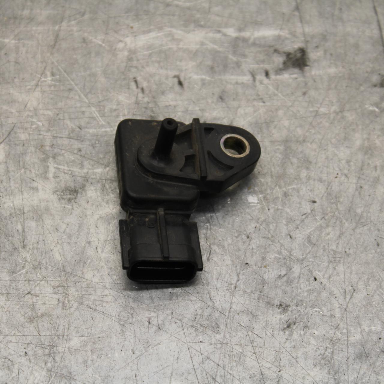 2005 Kawasaki Vulcan 1600 VN1600D Nomad MAP MASS AIR FLOW PRESSURE SENSOR BB556