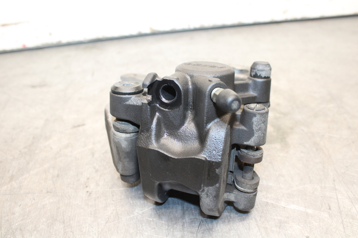 11-24 SUZUKI GSXR750 REAR BRAKE CALIPER W MOUNT BRACKET 69100-47H10-999  BB714