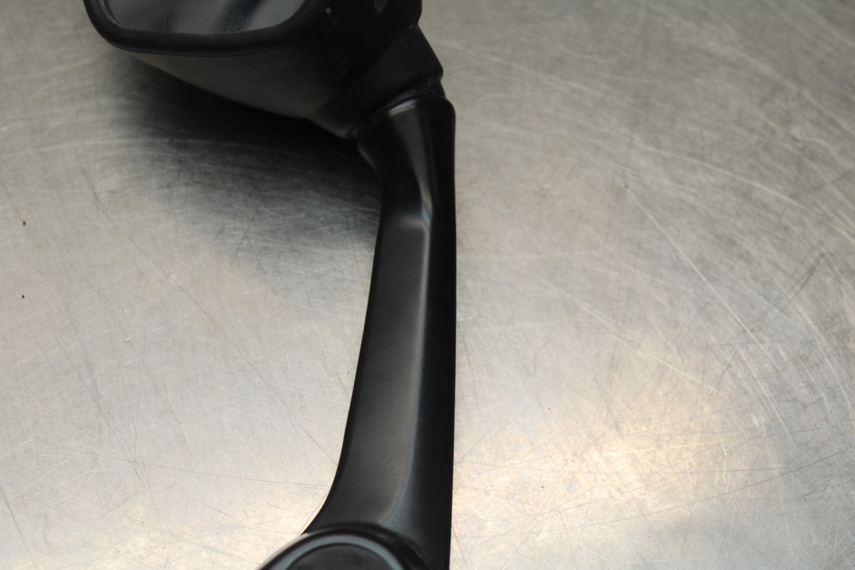 22-25 YAMAHA YZF R7 RIGHT SIDE REAR VIEW MIRROR BB769-B
